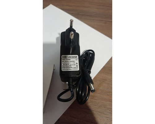 Зарядное устройство HB-0804005 для тележек CW 8,4V/0,5A (Charger) вертикальное