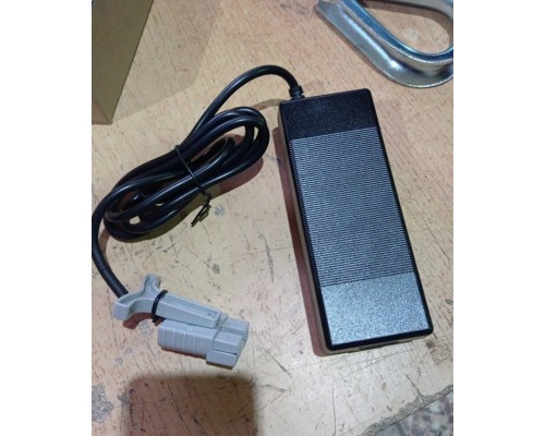 Зарядное устройство для тележек PPT15-2 24V/4А (Charger)