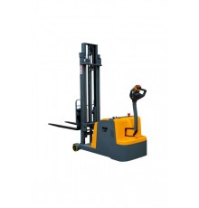 Штабелер самоходный 1,0 т 3,0 м XILIN CPD10W с наклоном мачты и противовесом 24/105 В/Ач