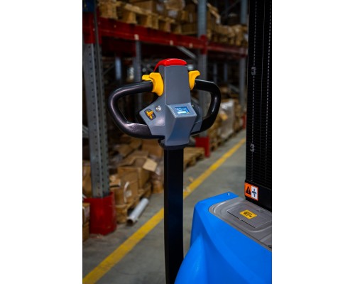 Штабелер самоходный 1,5 т 3,0 м TOR WS15H-3000SC PRO Li-ion 24/60 В/Ач контр. скорости подъема 