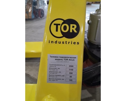 Тележка гидравлическая 2500 кг 1150 мм полиуретановые колеса TOR AC (серия J)