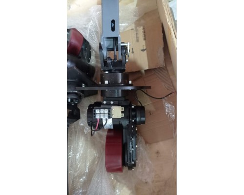 15 Рулевой механизм в сборе для самоходного штабелёра CDD10R-E (Steering gear assembly)